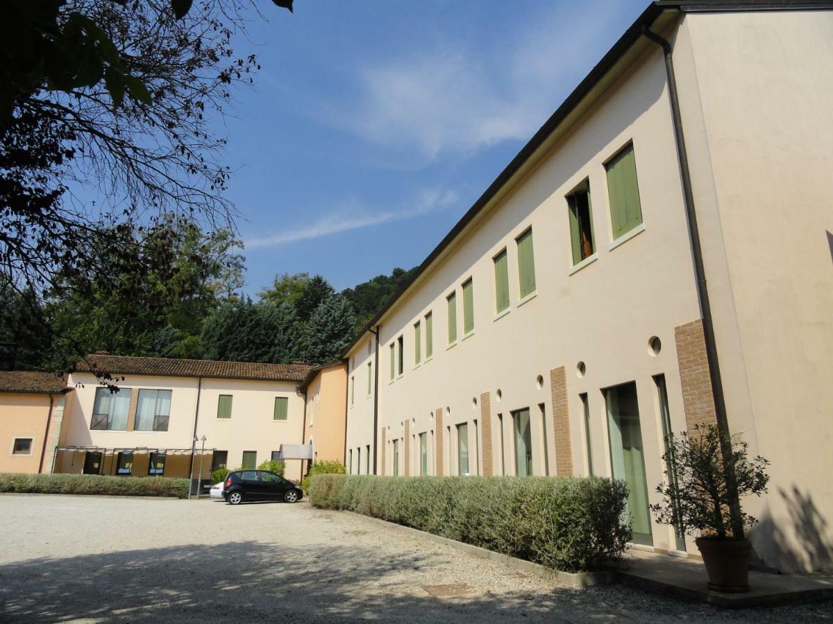 Locanda Perinella Castelgomberto Esterno foto